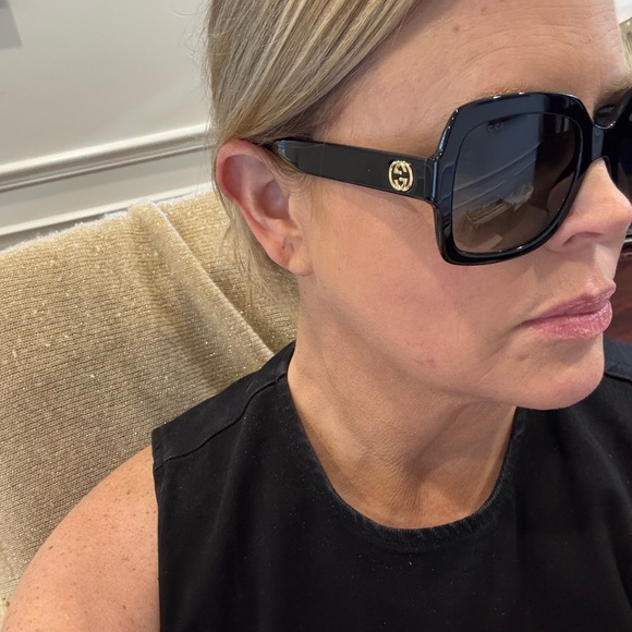 Gucci Sunglasses Style GG0036S Black w Gold GG Logo - LIKE NEW! - Picture 7 of 15